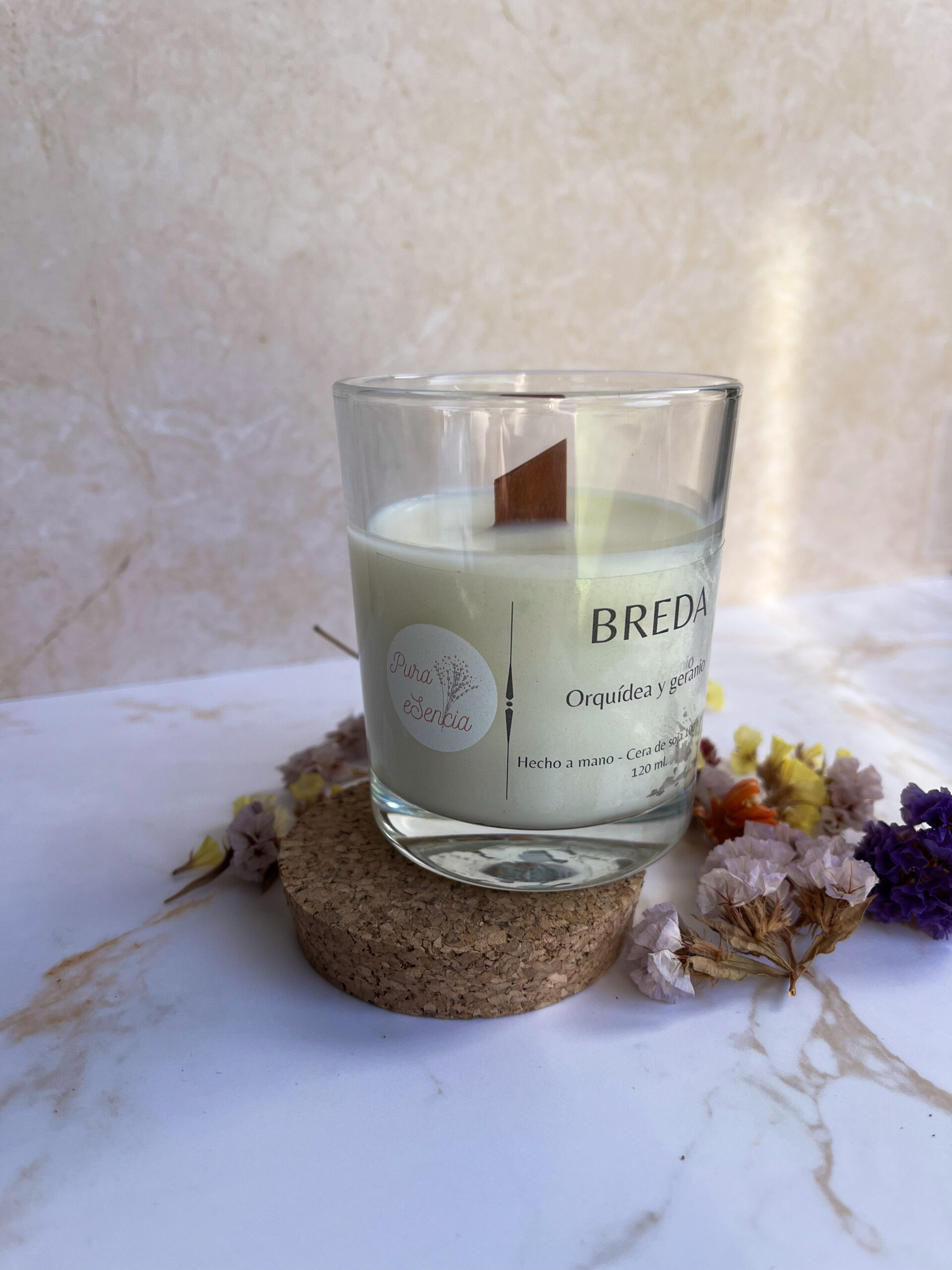 Vela aromática Breda - Orquídea y Geranio (120g) - Imagen 3